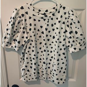 🖤 Ann Taylor Heart Sweatshirt 🖤